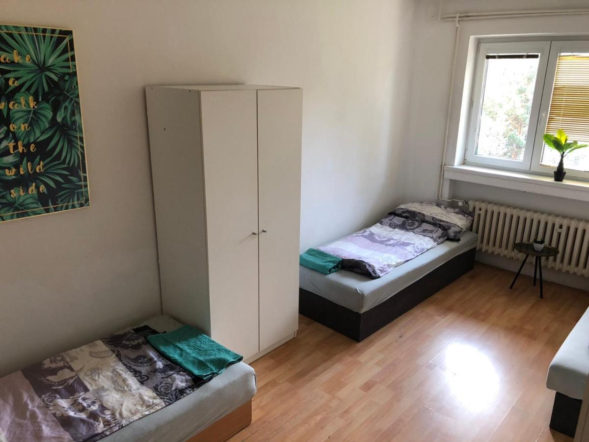 Hostel House Near Bvv-Vystaviste เบอร์โน ภายนอก รูปภาพ